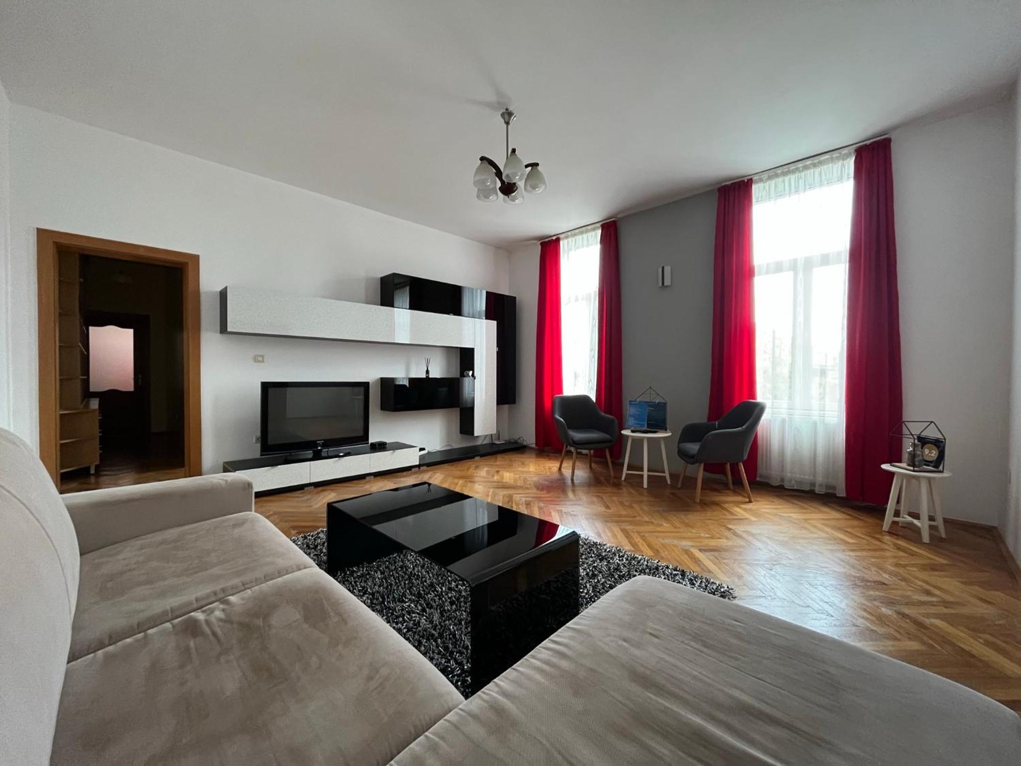 Schei Apartment 2 Brasov Luaran gambar