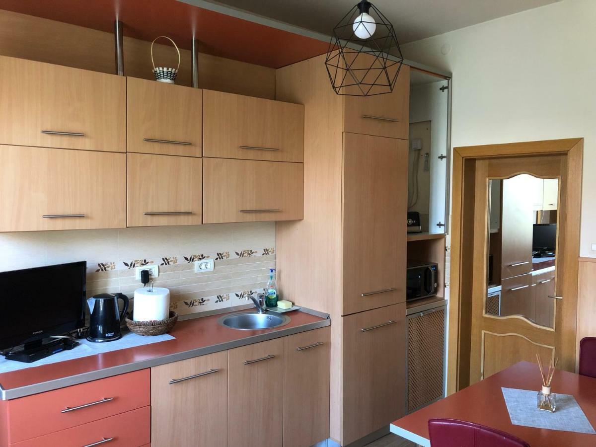 Schei Apartment 2 Brasov Luaran gambar