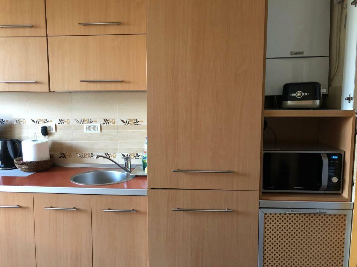 Schei Apartment 2 Brasov Luaran gambar